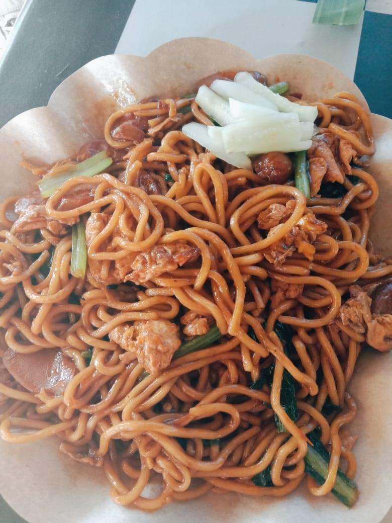 Warung Sisters (Mie & Rujak)