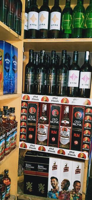 Aroma Bar and Restro