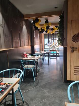 Mumma's Bakery & Cakery