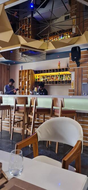 Aashiyana Bar & Family Restaurant