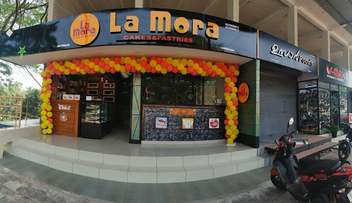 La Mora Cakes & Pastries