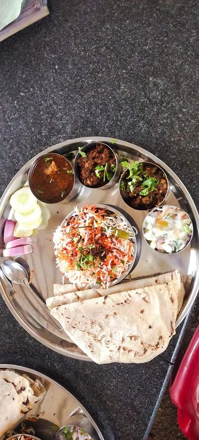 Hotel Wada Dhaba (हाॅटेल वाडा ढाबा)