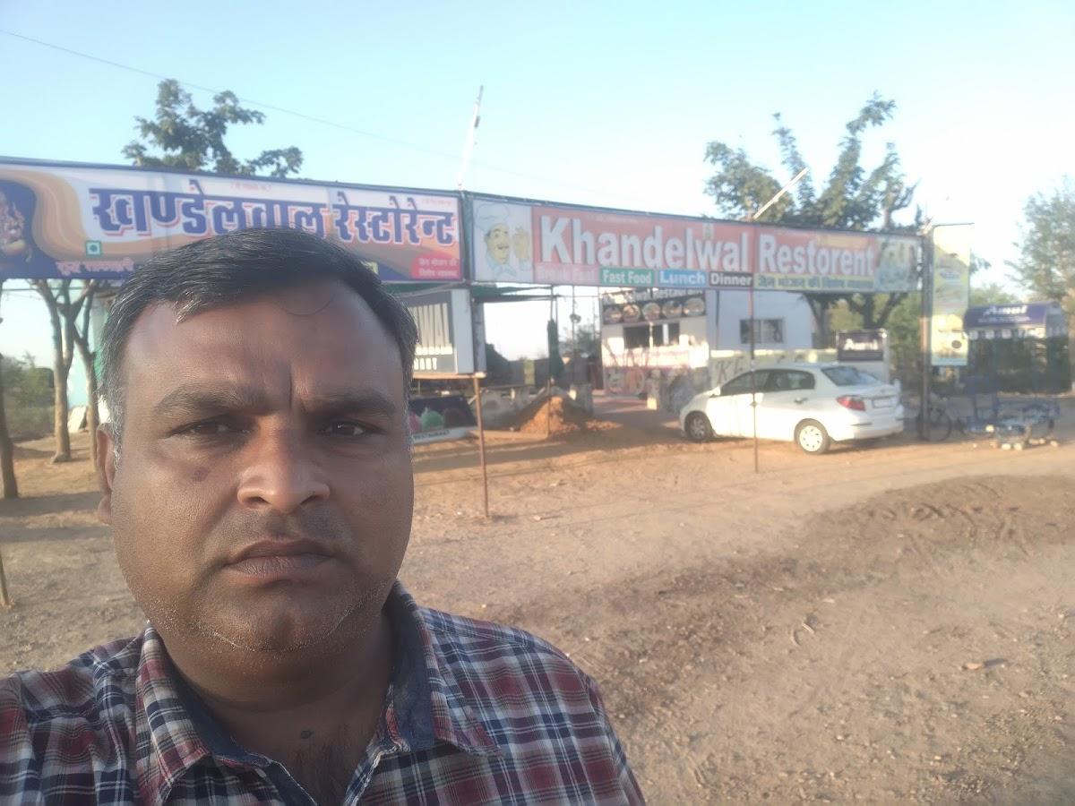 Khandelwal hotal and restorent