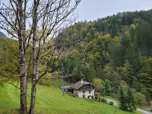 Bar "Tisa" in avtoprevozništvo Stanislav Robnik s.p.