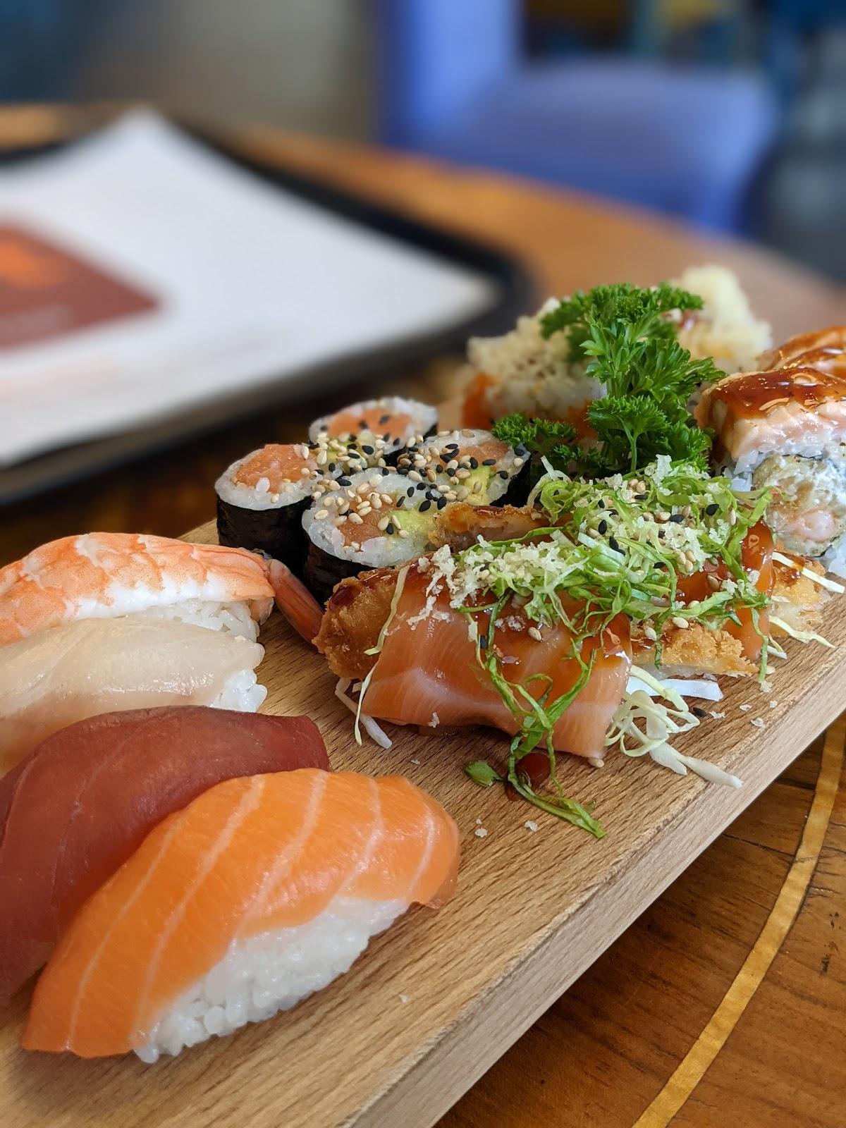 Drive Eat Sushi Sunbar