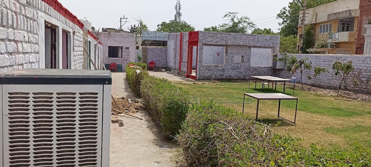 U & Me garden restaurant