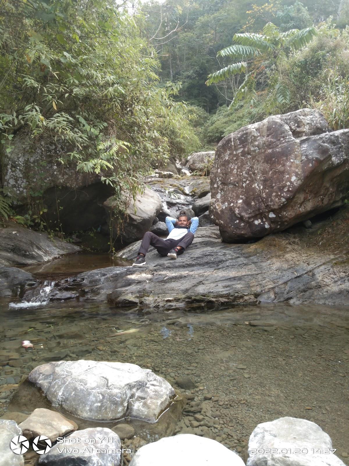 John's Cafe & Restro