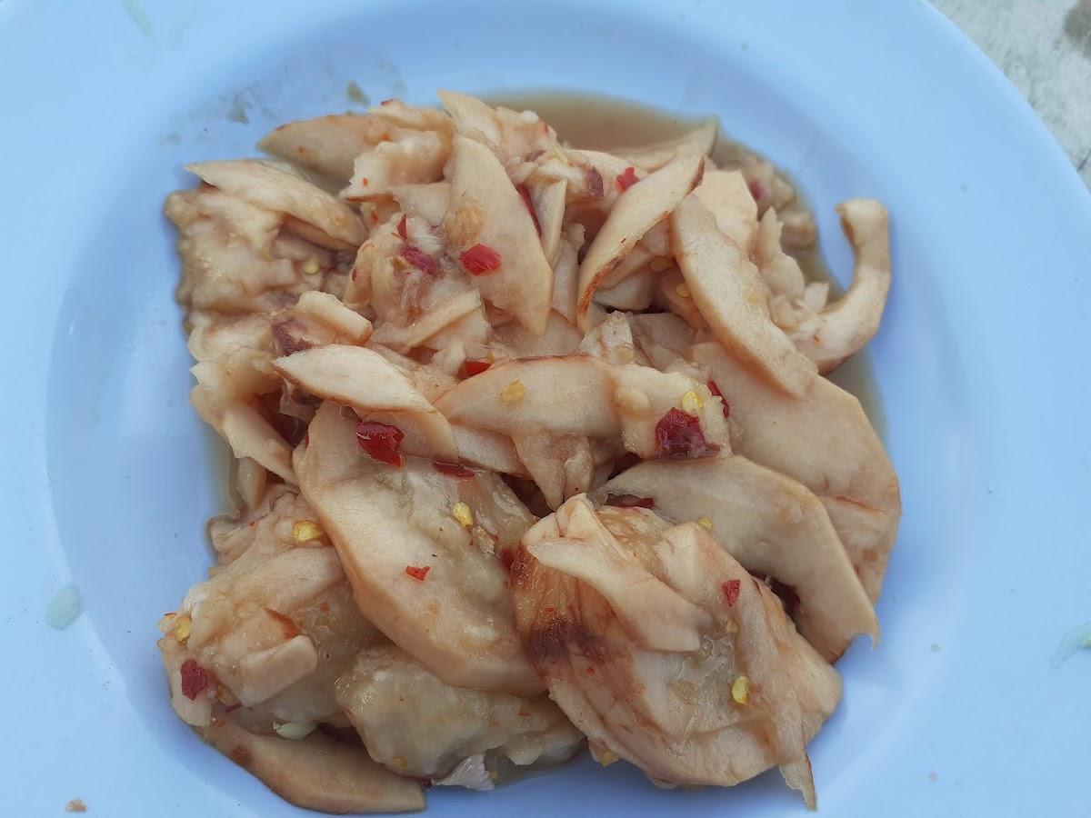 อ้อมส้มตำหน้าวัดหนองมุง