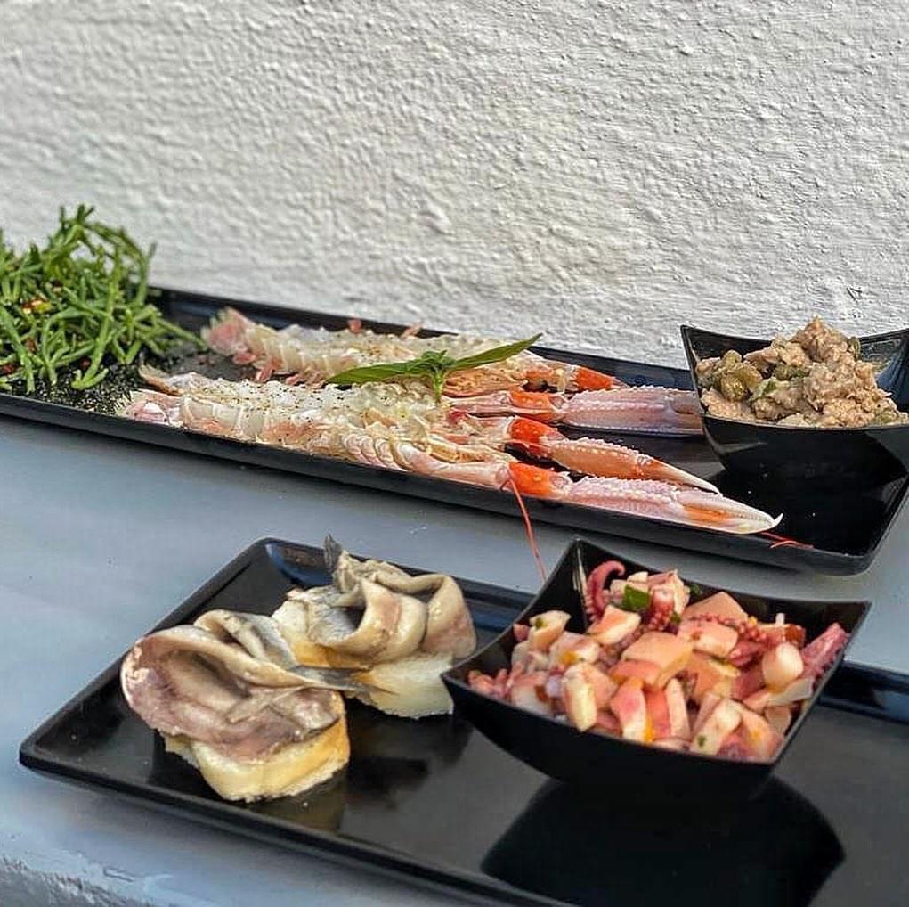L'angolo Del Pesce Di Utano Riccardo