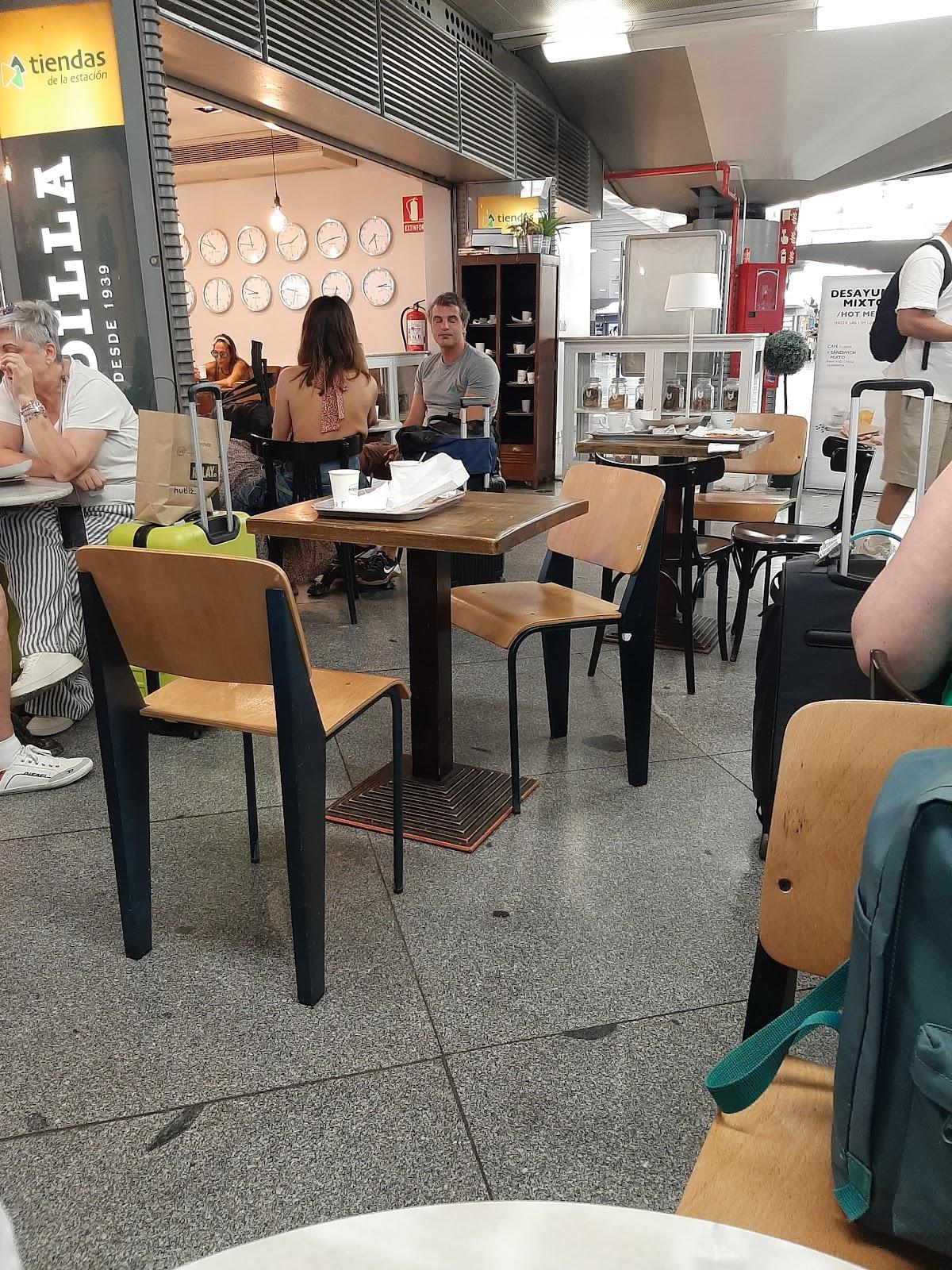 Rodilla-Kiosco intercambiador Atocha