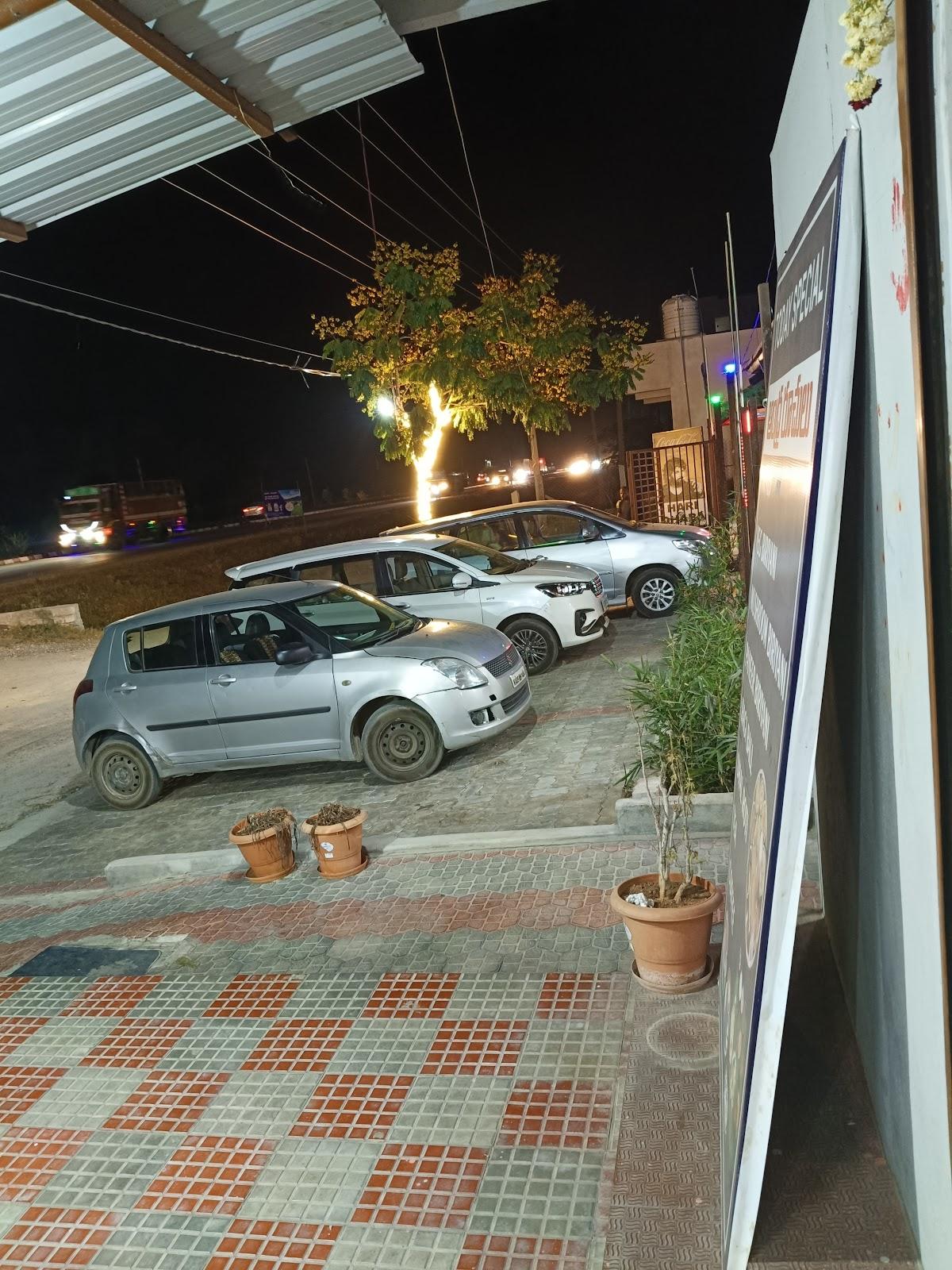 Sri Hari Dhaba Family Restaurant