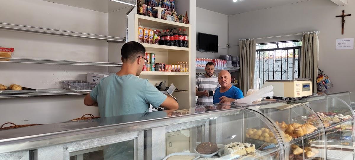 Padaria e Confeitaria São José