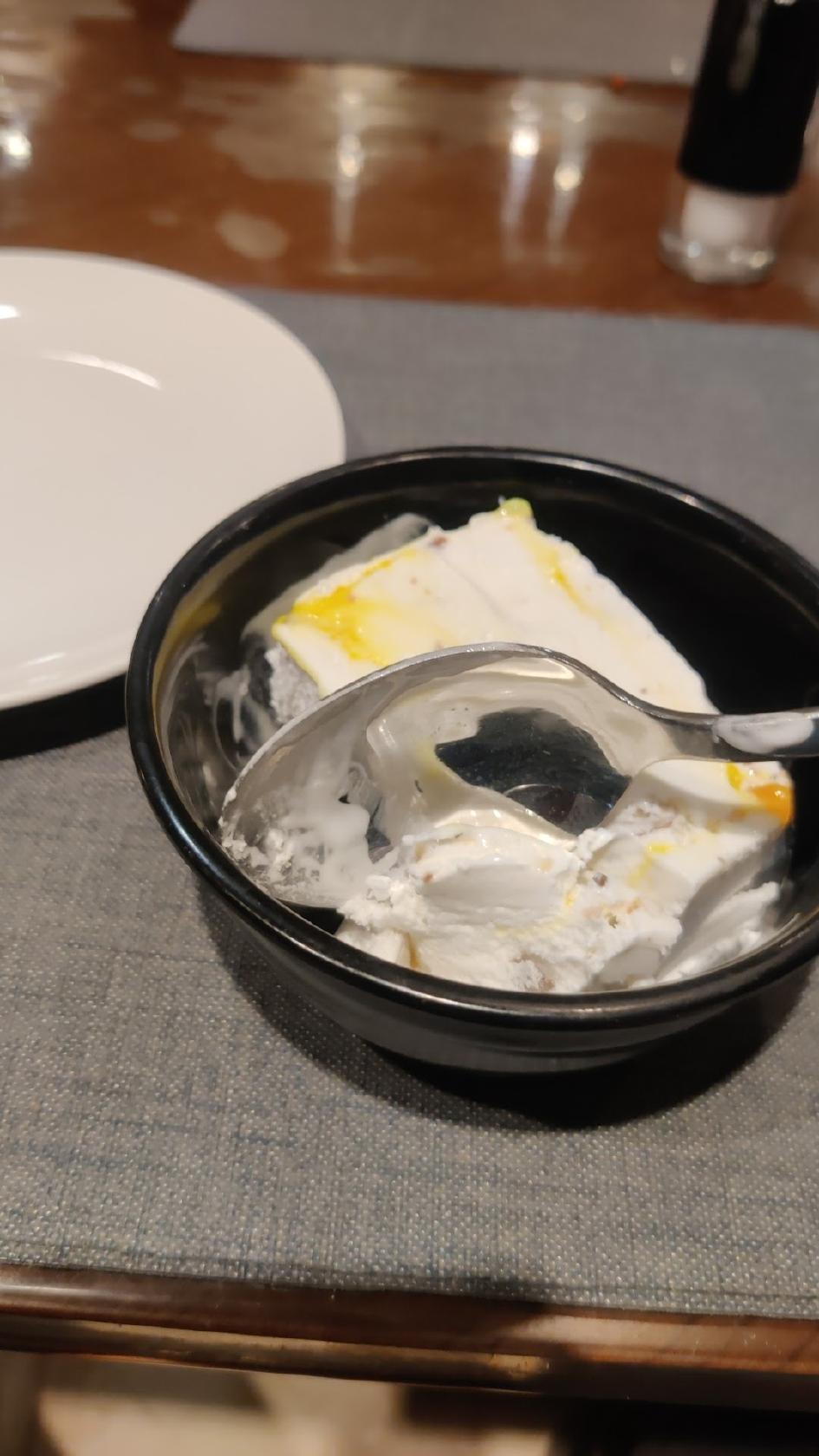 Utsav Hotel Rooftop Lounge