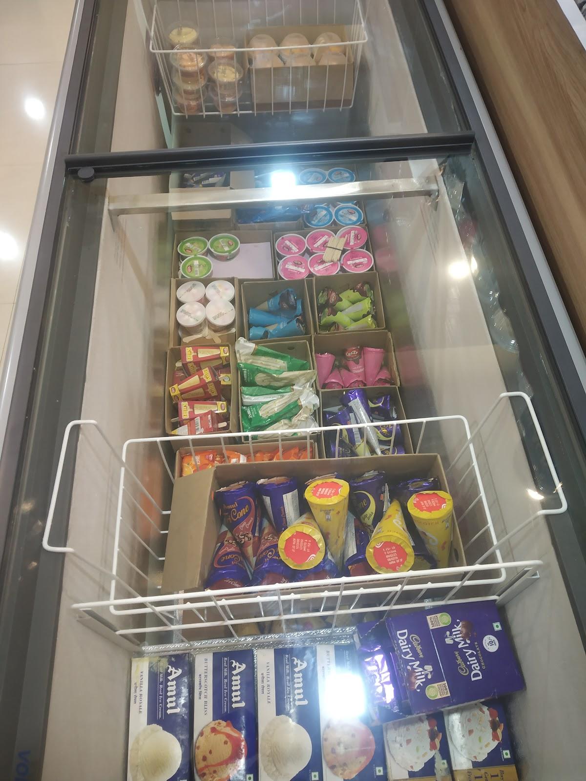 Omkar Misal And Snacks Centre