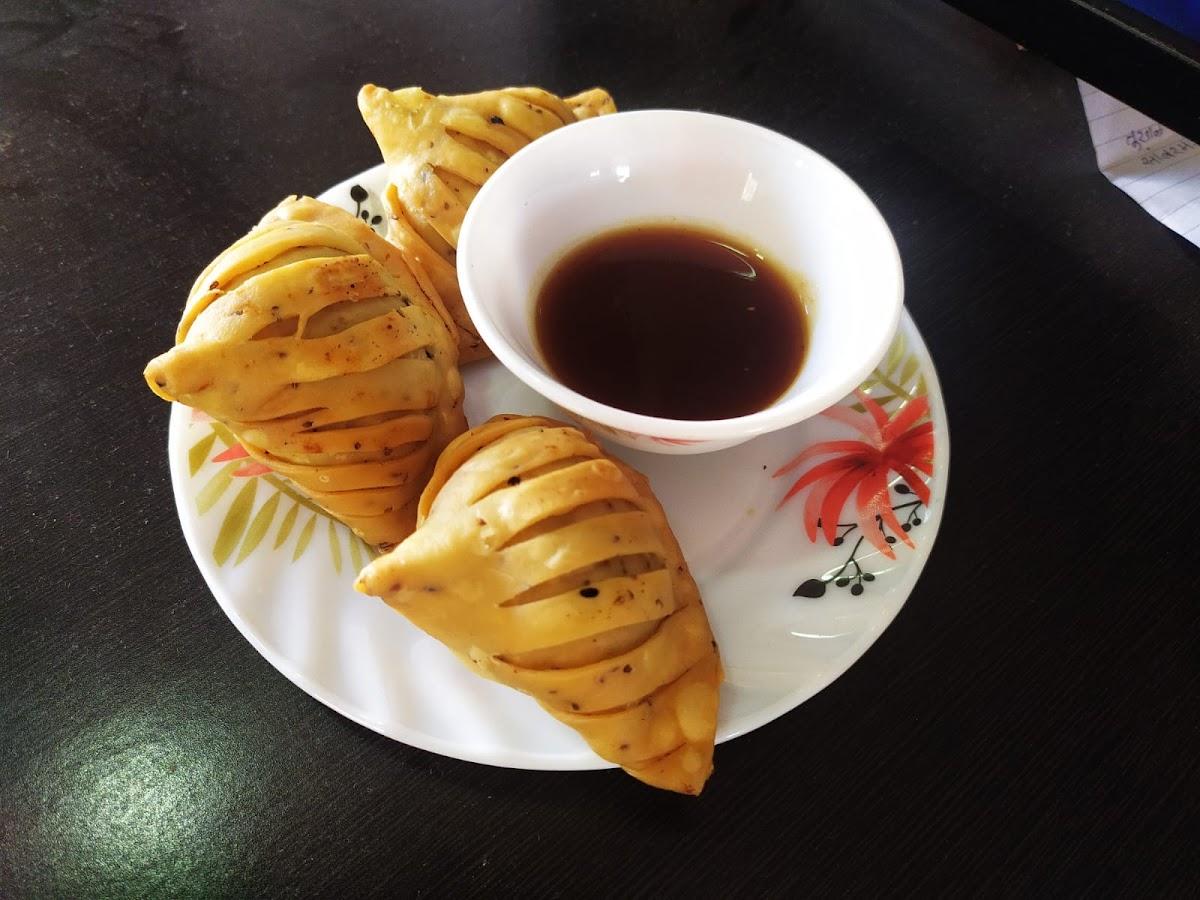 Hotel Sayali Foods & Cafe