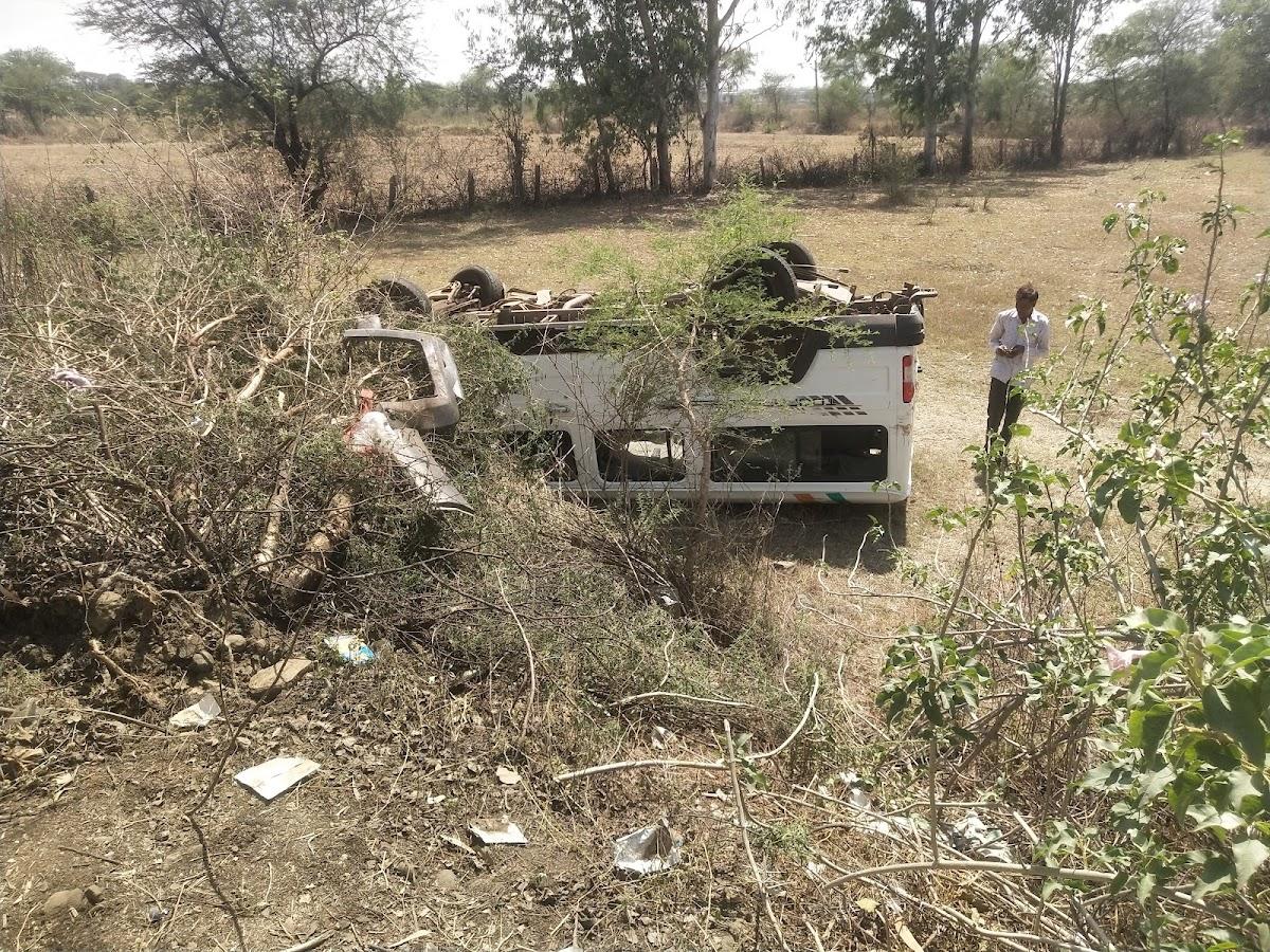 All solutions points aron road sironj