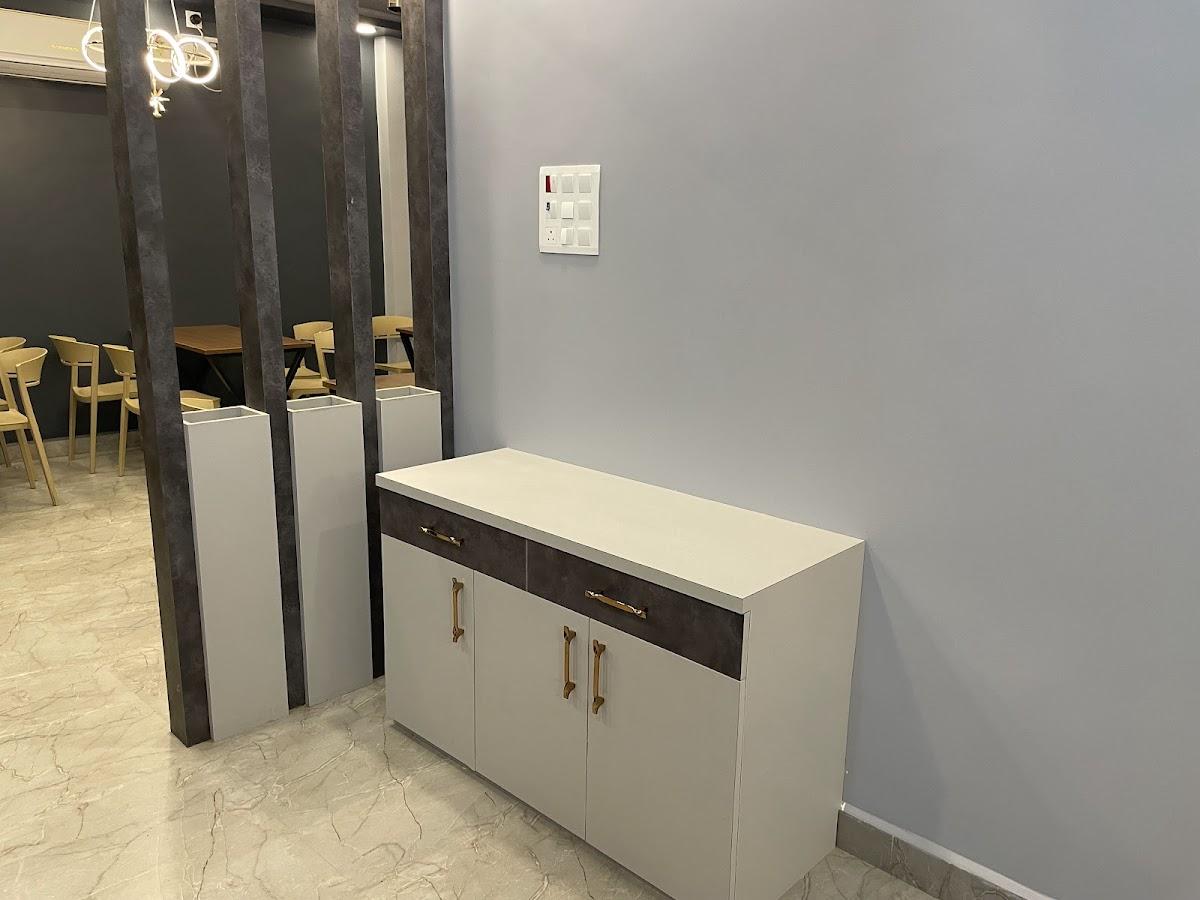 KAKA Fast Food Restaurant