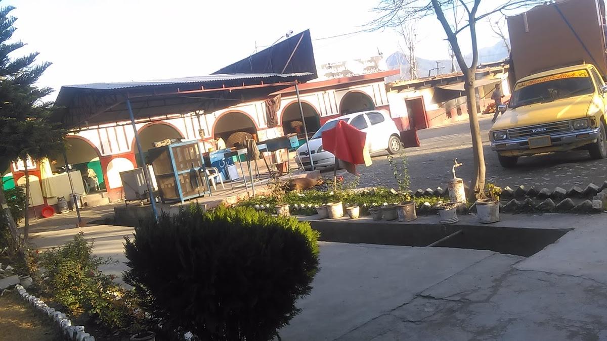 Mehfel Hotel & Restaurant