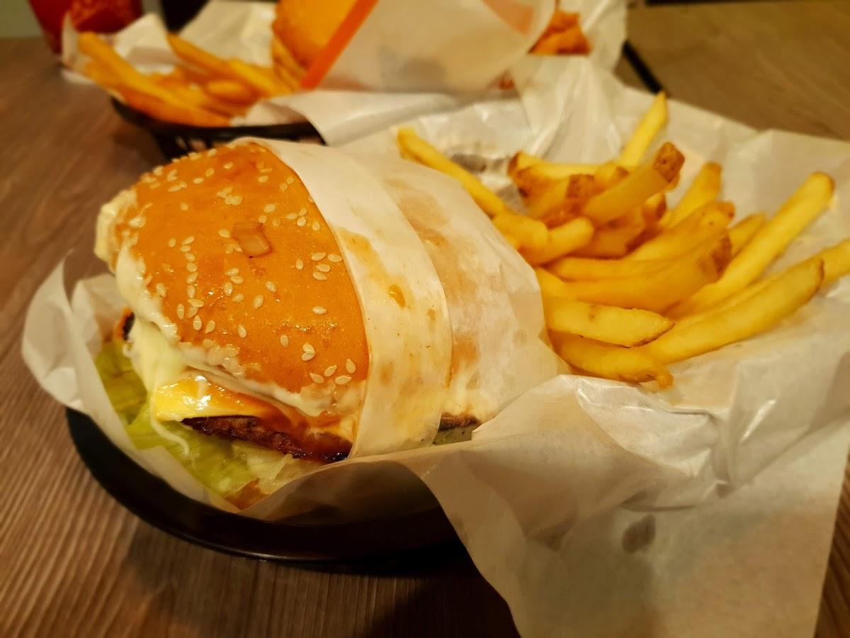 Best restaurants in Lotte Shopping Avenue Mall - Restaurant Guru