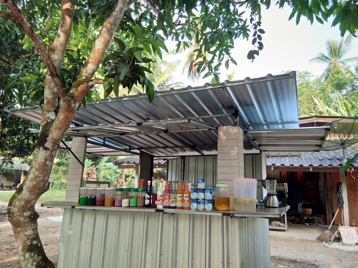 ณ ร้านน้ำที่บ้านช่างที