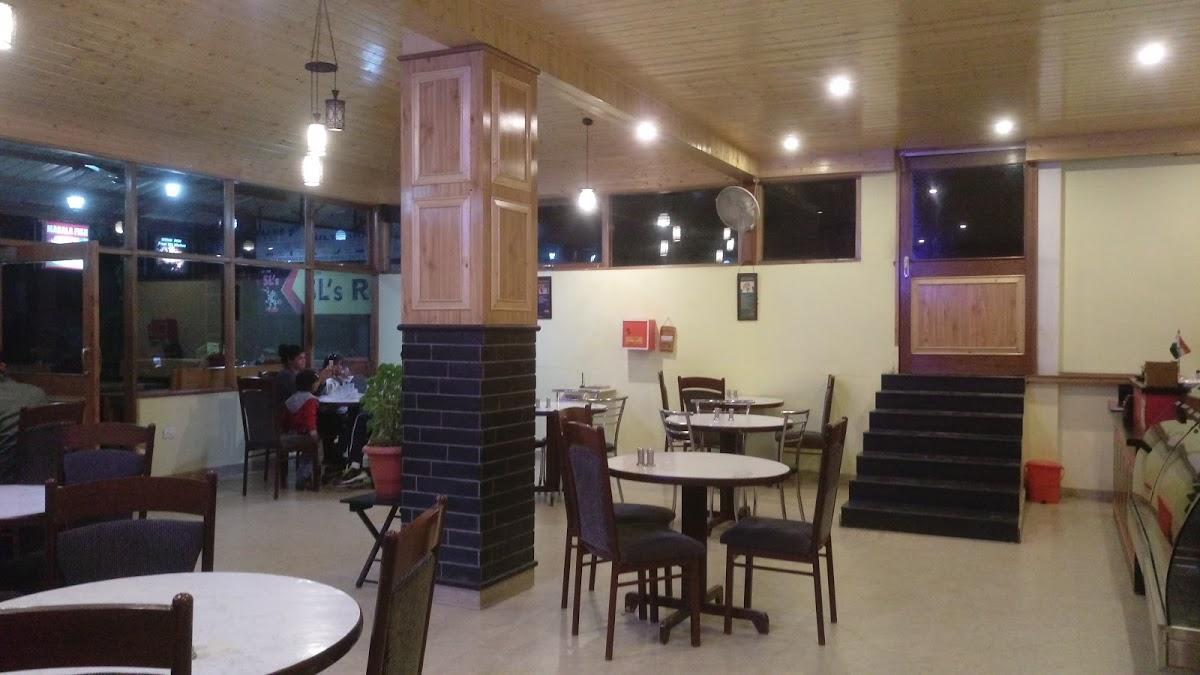 SL's Restaurant Multicusine Restaurant