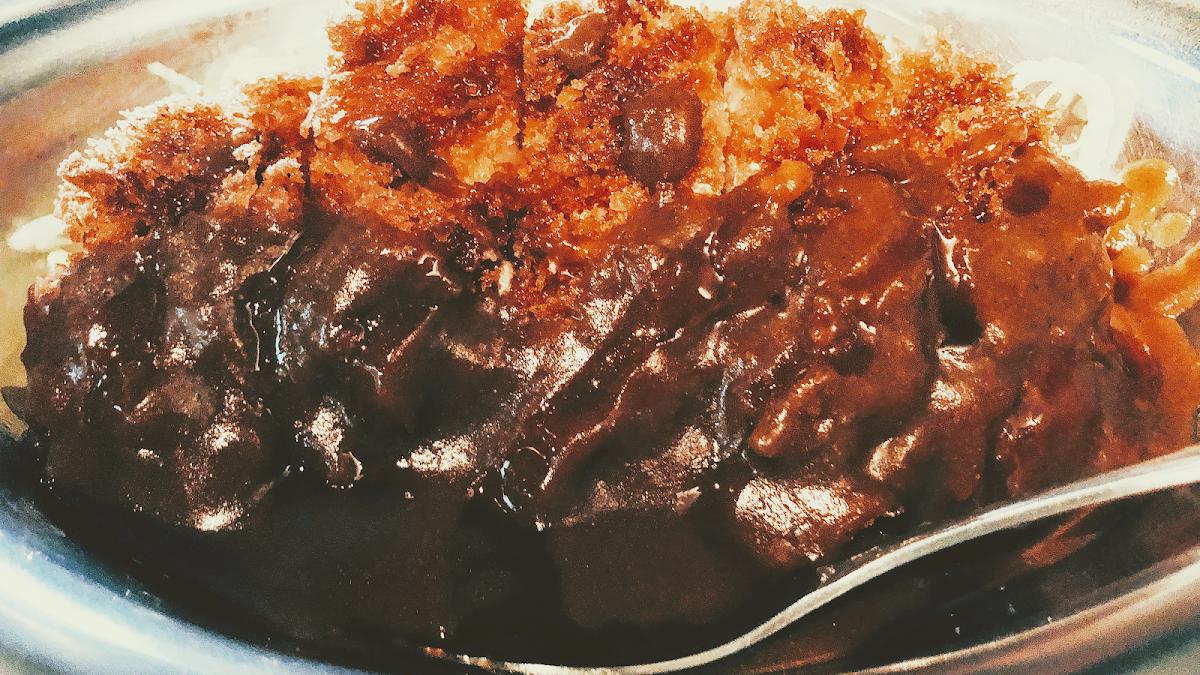 金沢カツカレー とびら