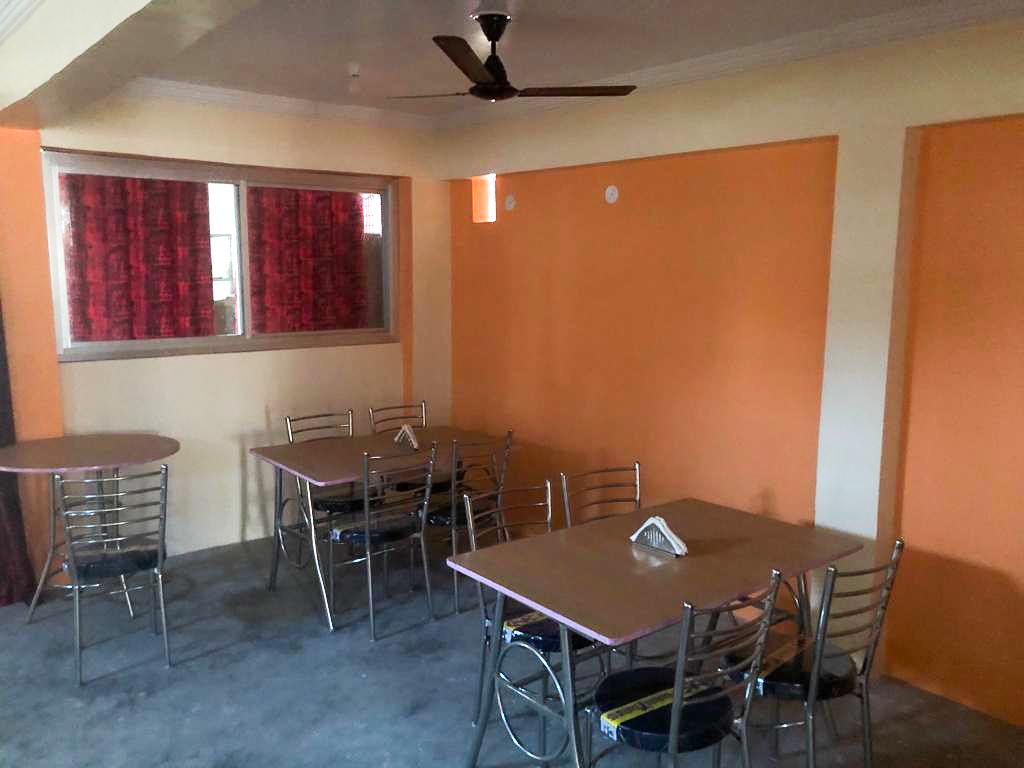 Mahender Sweets & Restaurant