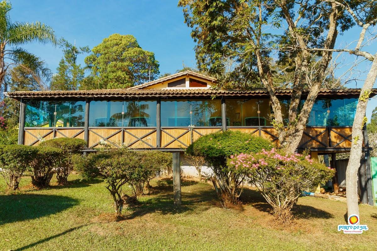 Marina e Pousada Porto do Sol