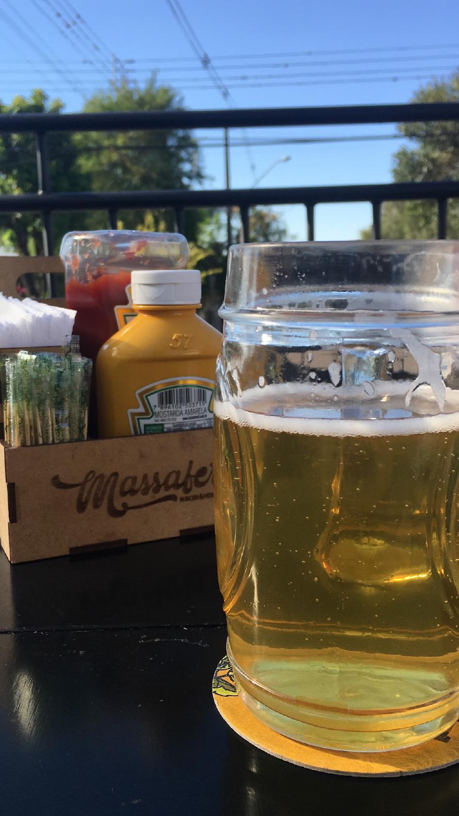 Massafera Burger & Música & Resenha