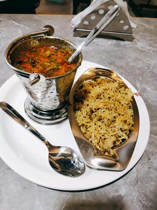 Nandu Dalbati,Punjabi&Kathiyawadi/ Restaurant in Modasa