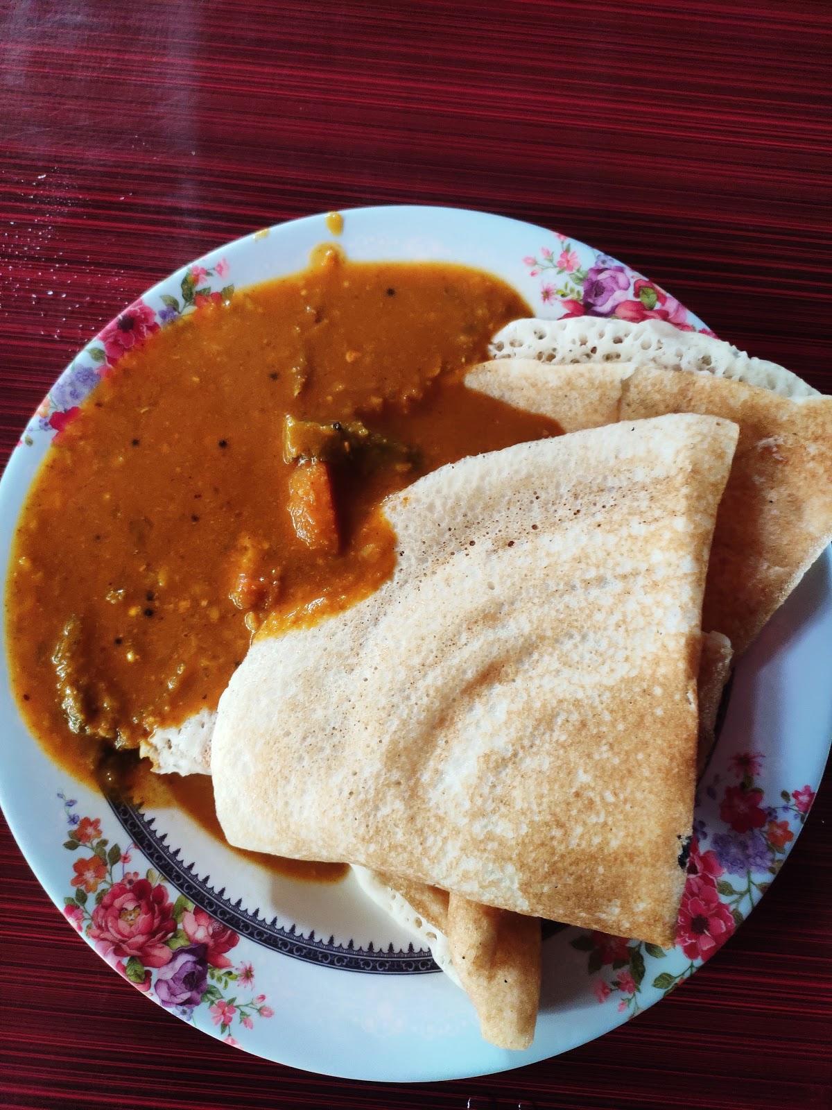 Kunjoos Vanitha Hotel