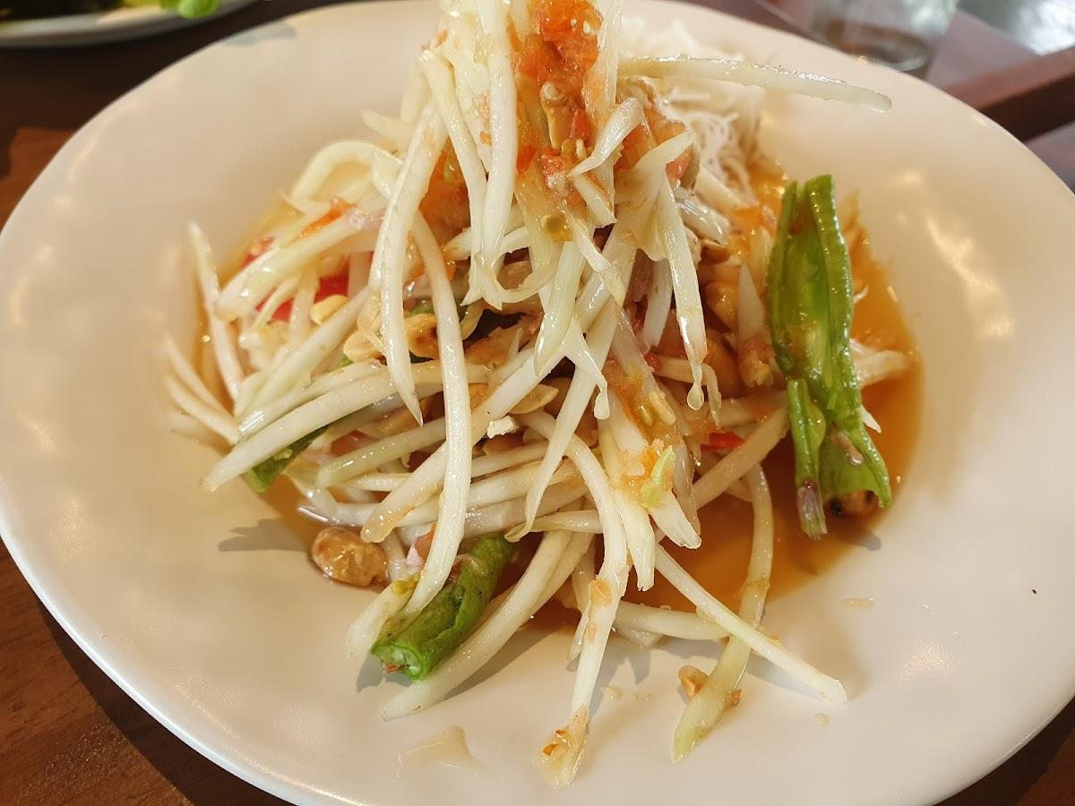 Baan Somtum บ้านส้มตำ สาขาบางนา