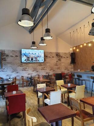 Bar Brasserie Restaurant le Rocher