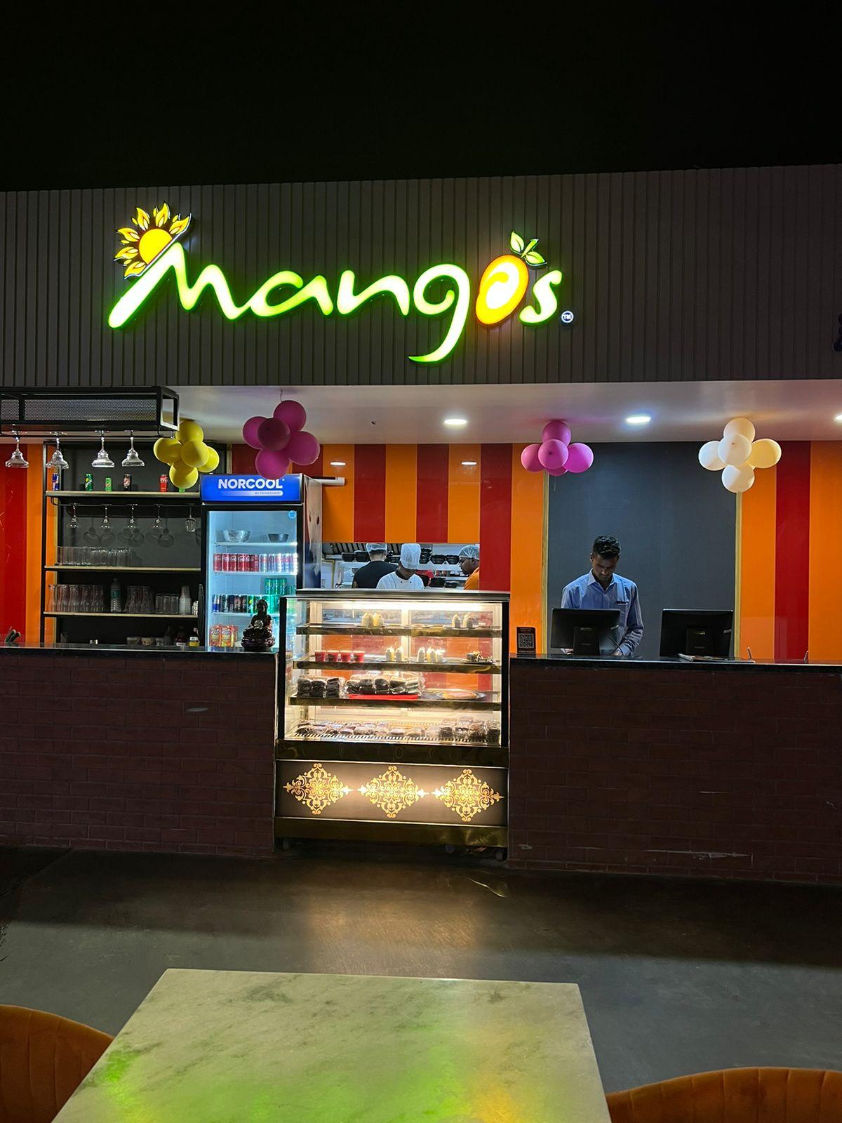 Mango's Resturant