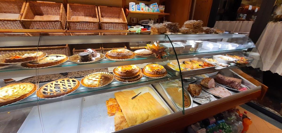 LA PANATÉRA di Valjeta Elezi