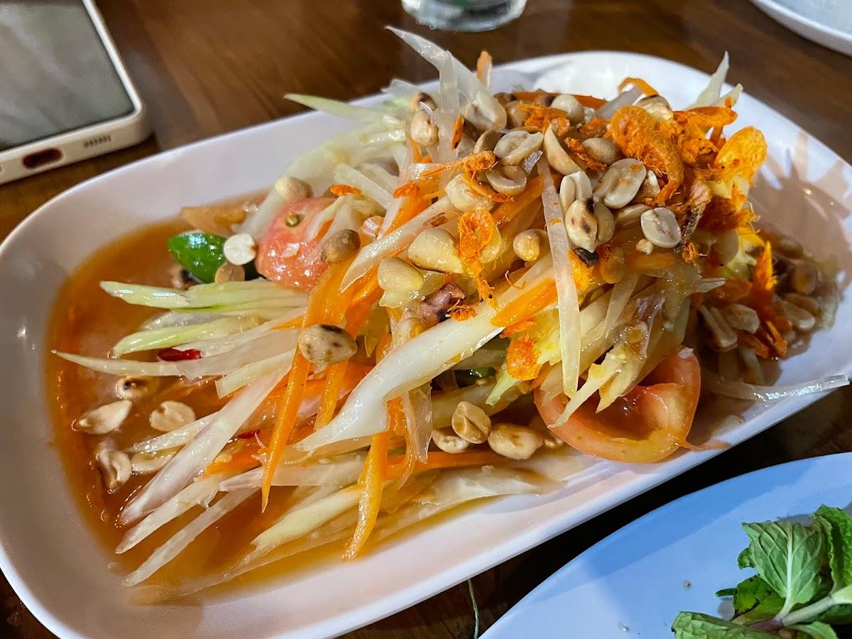 ตำโลด