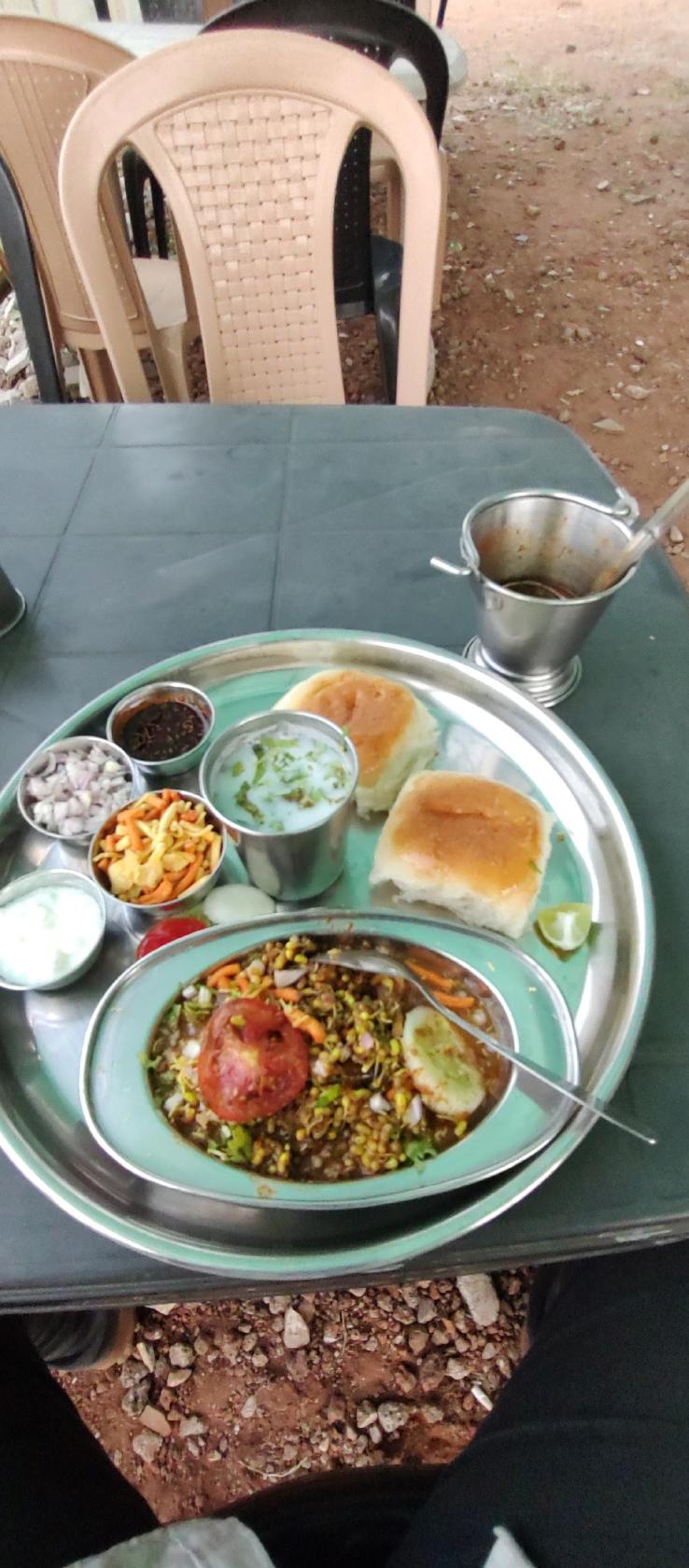 Pranjal misal ( प्रांजल मिसळ)