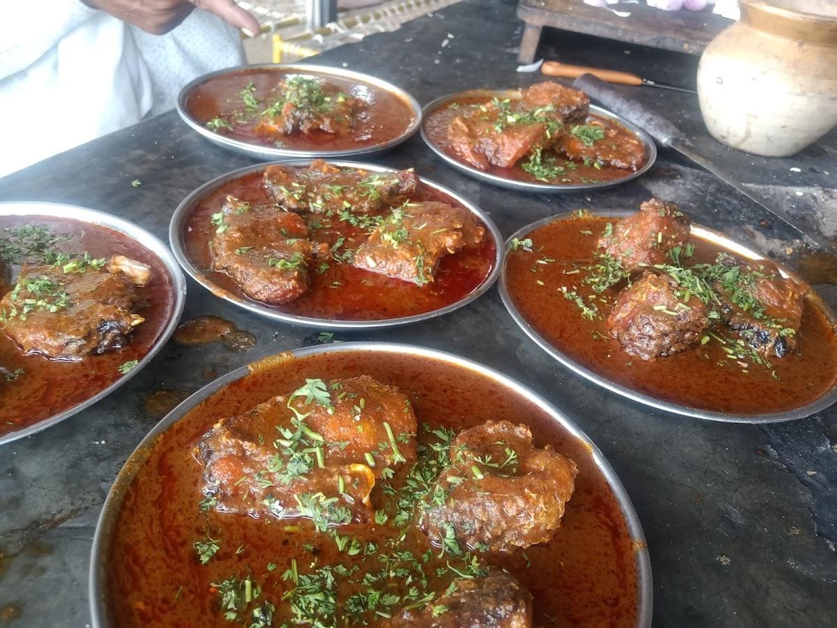 पहेलवान ढाबा मशहूर जुना ओरिजनल