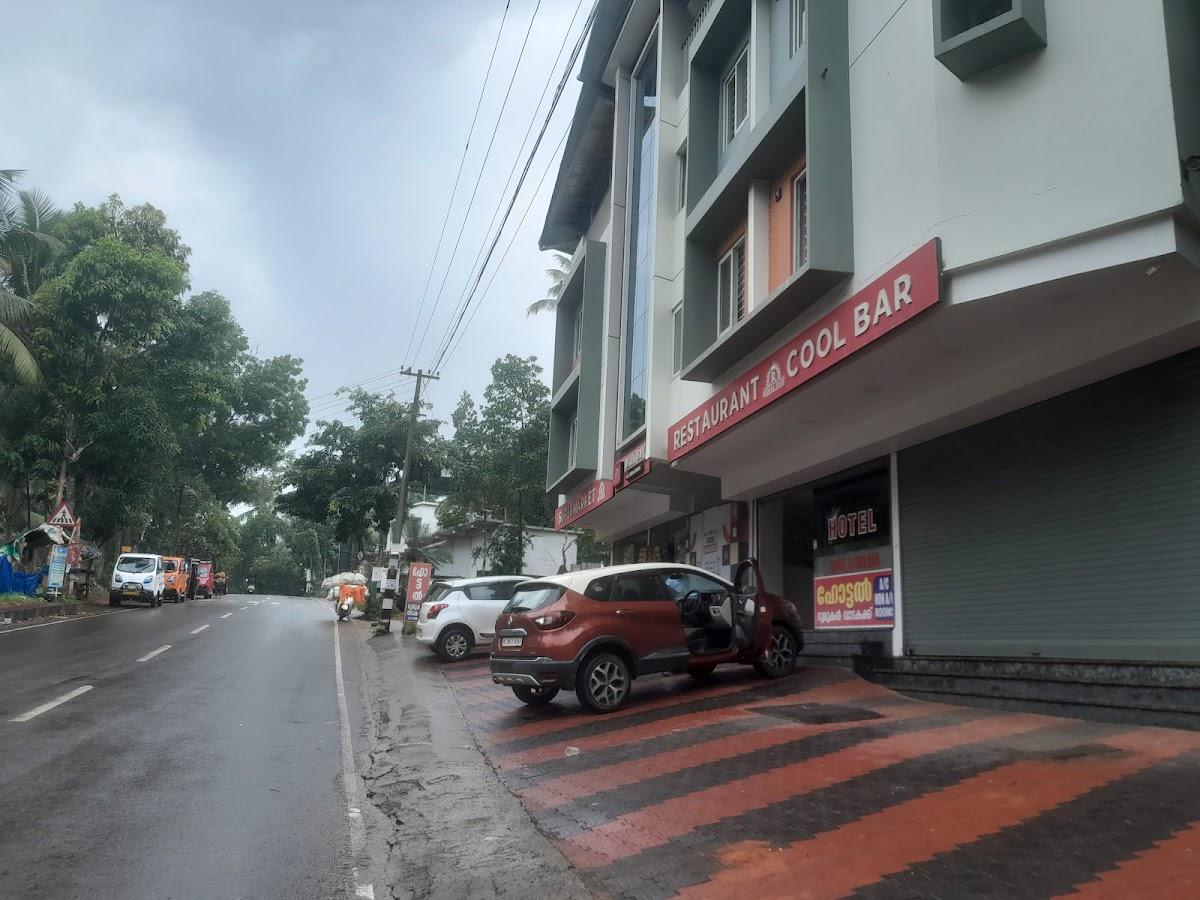 Royal Day Restaurant & Cool Bar