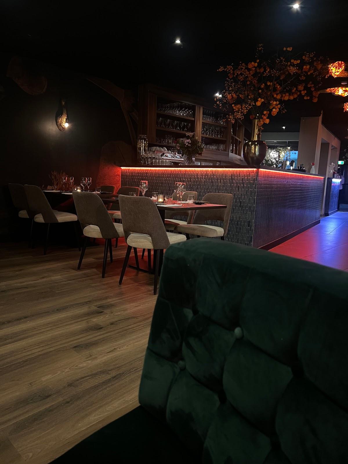 Uchi - Asian Fusion Cuisine