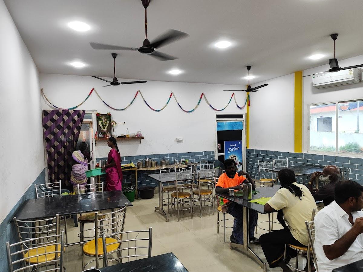 Golden cafe restaurant AC