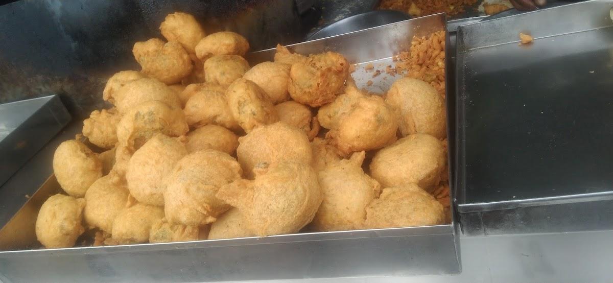 Samrat vadapav