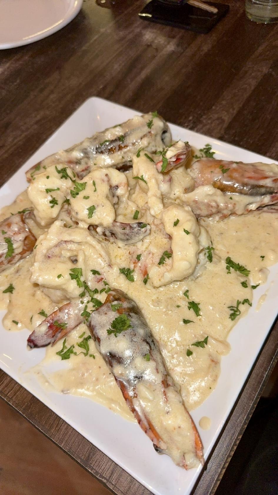 Ally's Bay - Kitchen & Bar