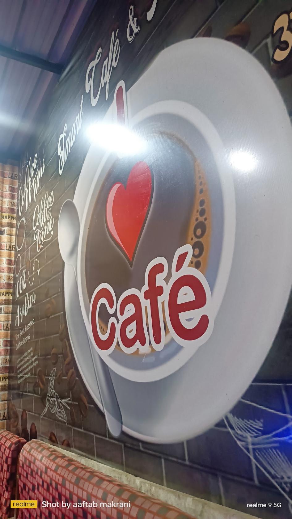 Smart cafe & tea bar