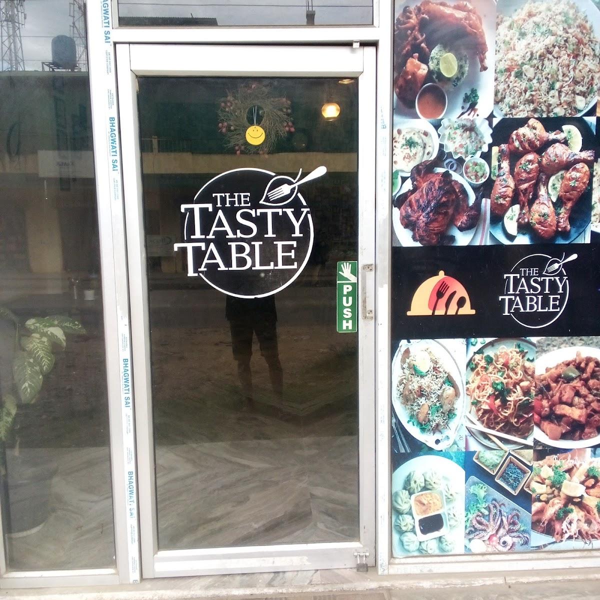 THE TASTY TABLE RESTAURANT