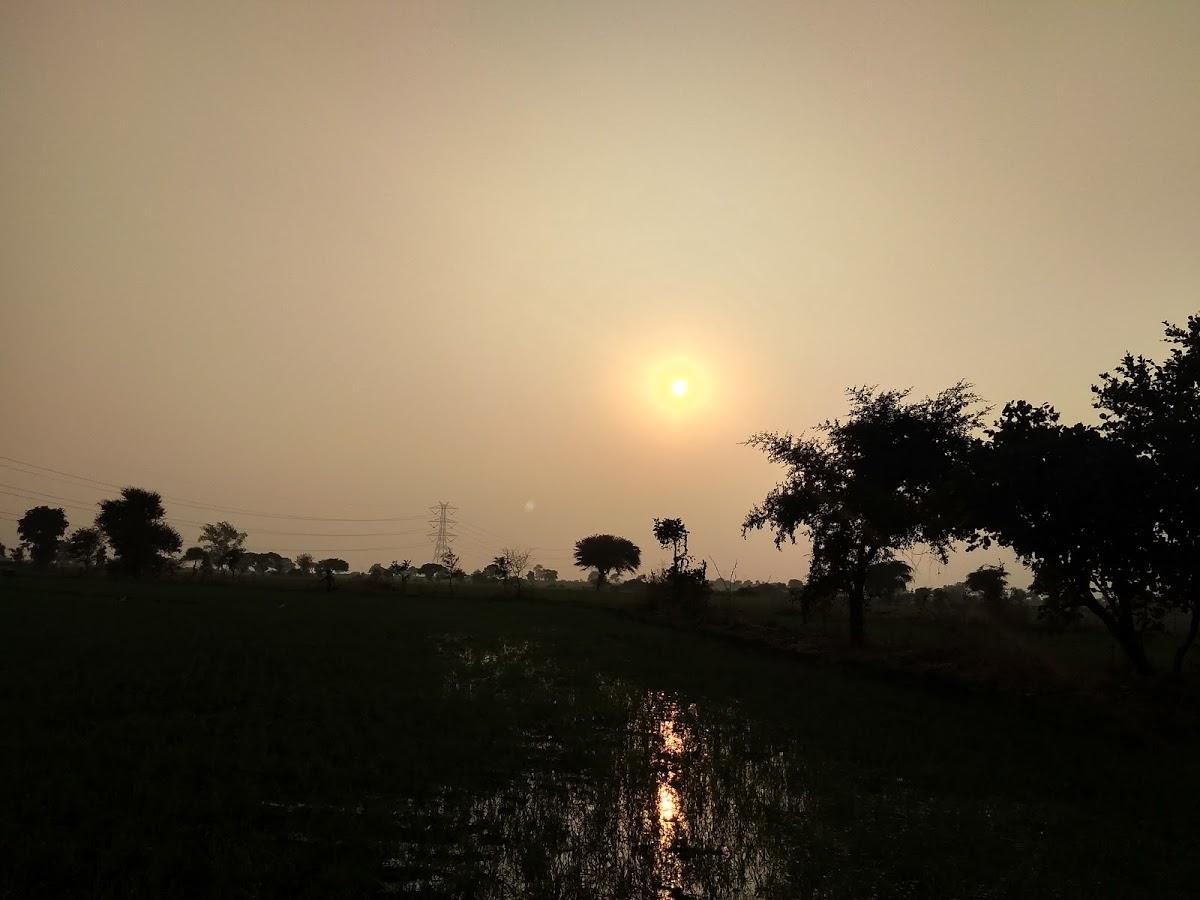 दुर्गा मिष्ठान्न भंडार,डोलरिया