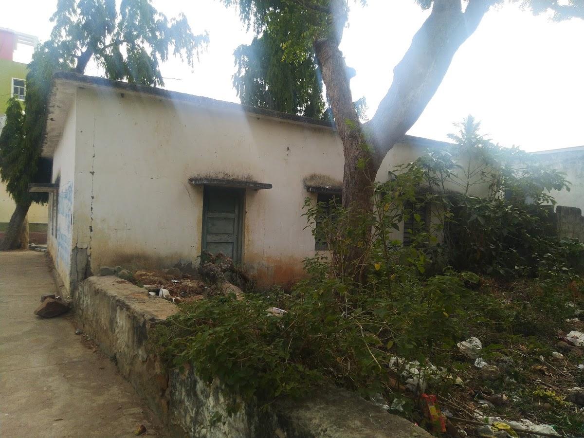 Reddy Hotel, Lankelapalem, Parawada