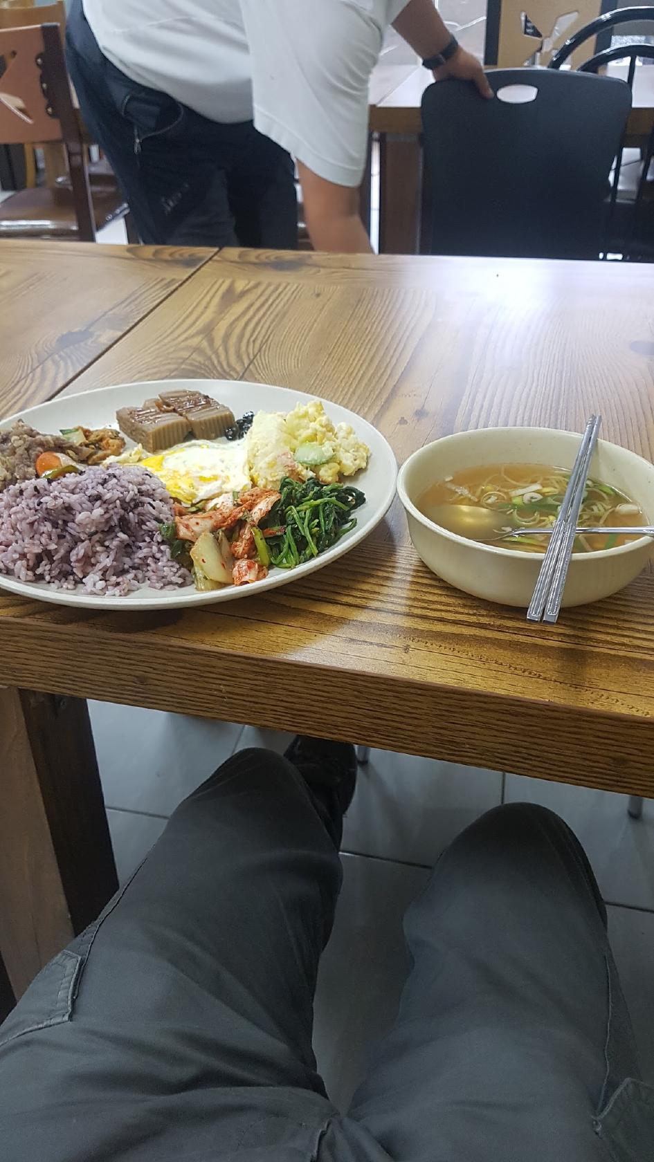 보미한식부페