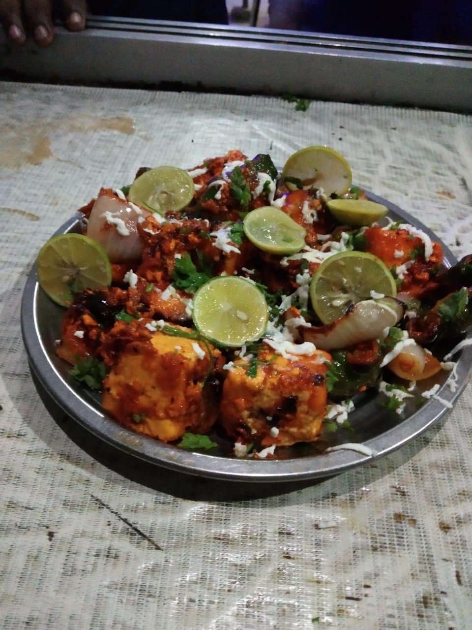 New Ganga Shudhh Bhojnalaya