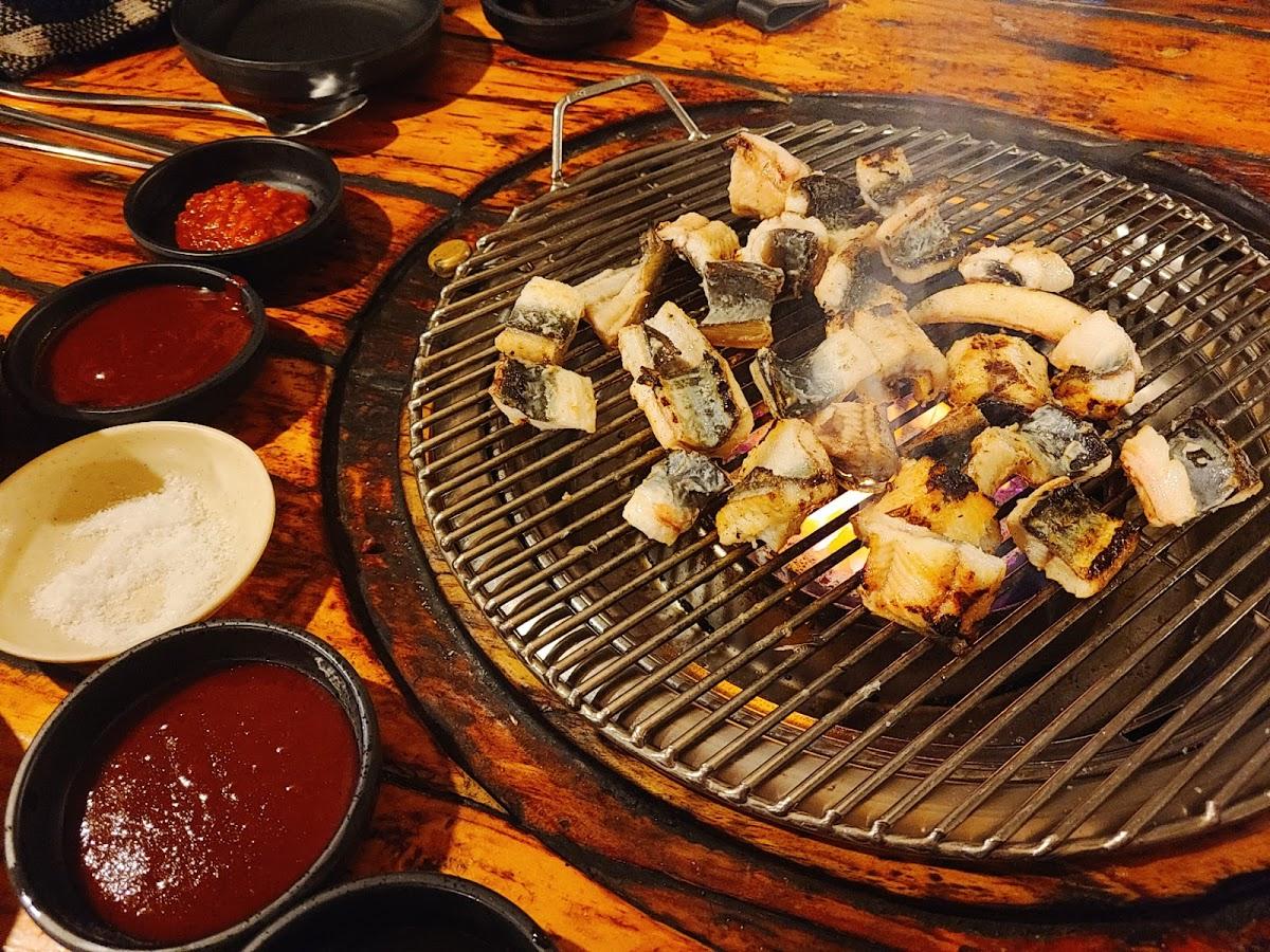 산꼼장어민물장어